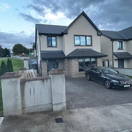 منزل للإقامة 1 Luxurious In Family