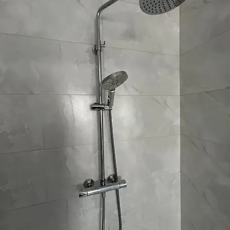 1 Luxurious In Family Ubytování v soukromí *