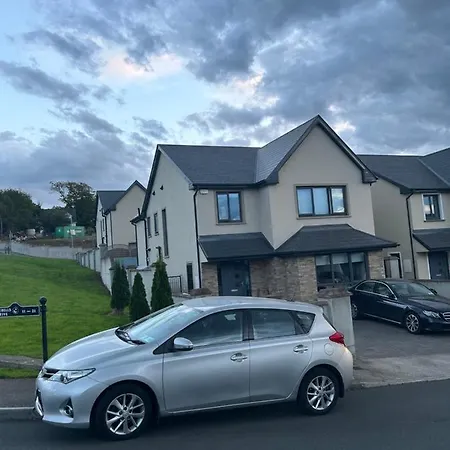 1 Luxurious In Family كيلارني