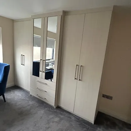 1 Luxurious In Family Privatunterkunft *