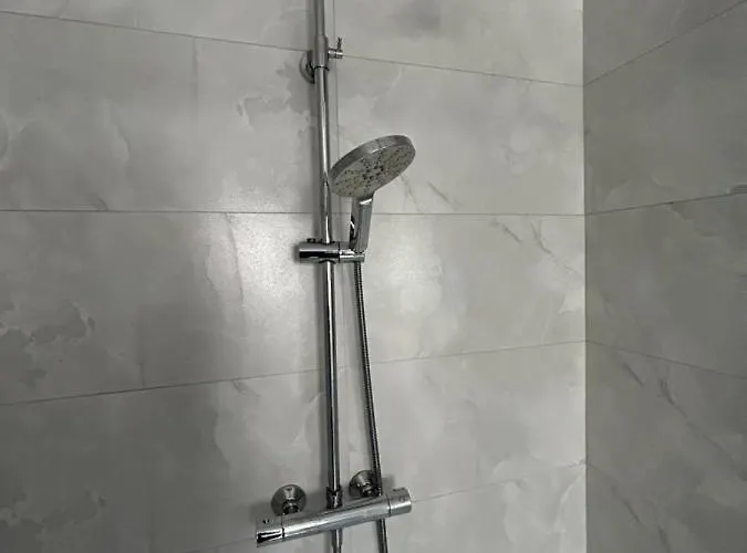 1 Luxurious In Family ホームステイ *